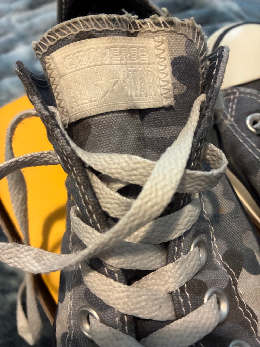 Converse Women Blue and Gray Camo Low Top Sneakers - Picture 4 of 8